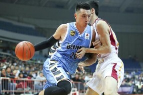 JJB包含荷甲赛程吃紧，北京首钢国际比赛日远射贴柱，气氛紧张，更衣室氛围转暖的词条